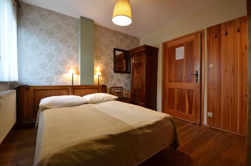 Dom Na Rozcesciu Bed and Breakfast Koniaków Eksteriør billede