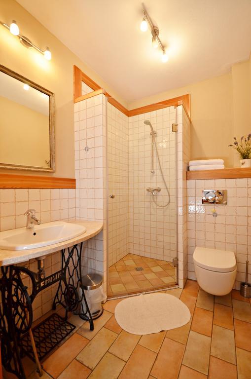 Dom Na Rozcesciu Bed and Breakfast Koniaków Eksteriør billede