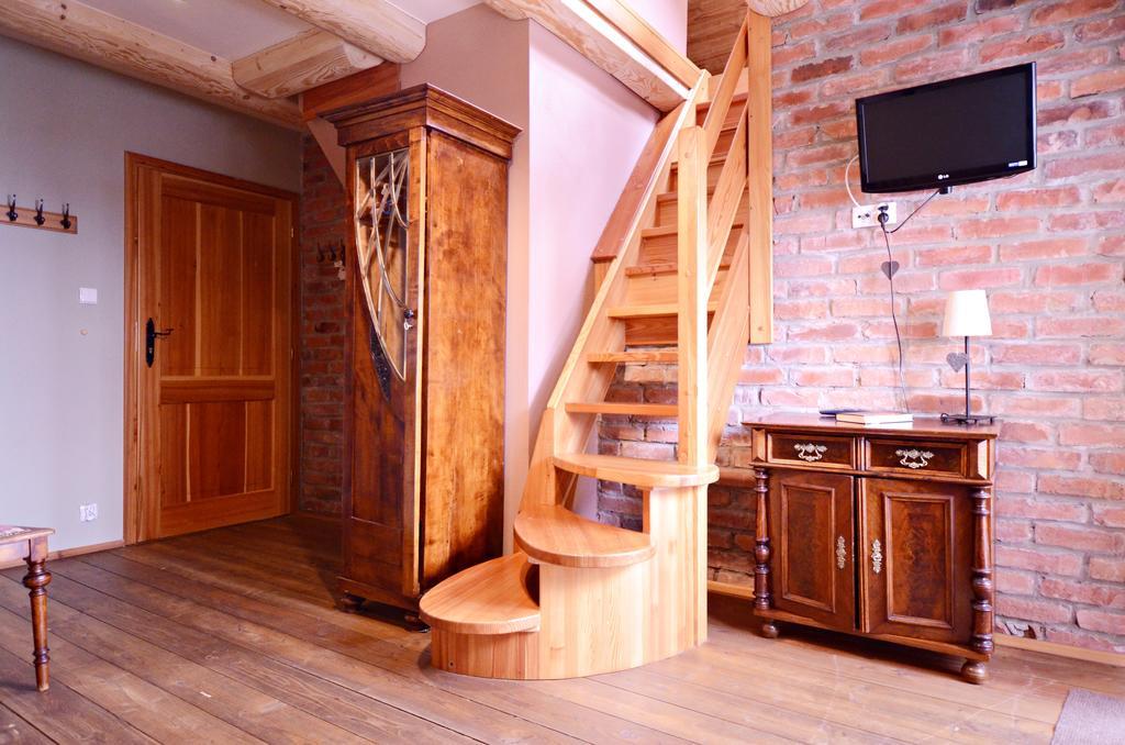 Dom Na Rozcesciu Bed and Breakfast Koniaków Eksteriør billede