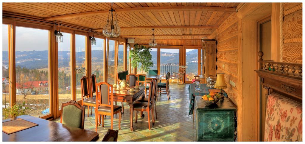 Dom Na Rozcesciu Bed and Breakfast Koniaków Eksteriør billede